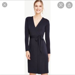 Ann Taylor navy wrap dress Sz 2P